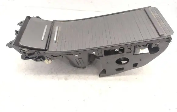 Land Rover Range Rover Sport L320 Cup holder front AH32061A78ADW CH32061A78AA