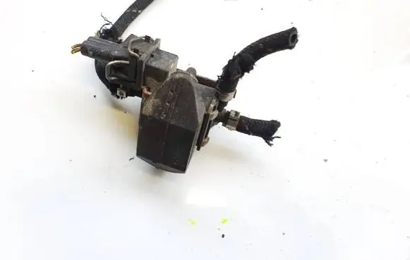 Skoda Octavia Mk1 (1U) Turbo solenoid valve 1h0908300