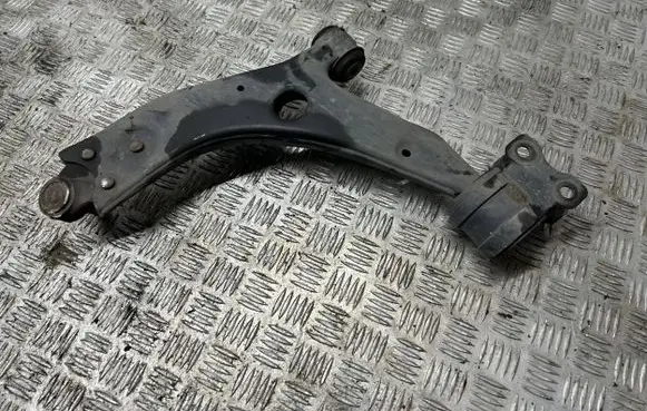 Volvo V50 Front lower control arm/wishbone