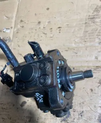 Chevrolet Captiva Fuel injection high pressure pump 96859151