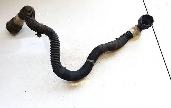 Tesla Model Y Engine coolant pipe/hose