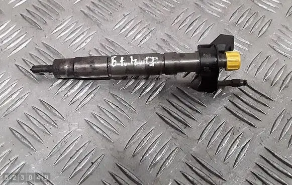 BMW 3 E92 E93 Fuel injector 0445116024 780542801
