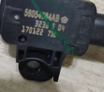 Jeep Grand Cherokee Airbag deployment crash/impact sensor 56054884AB