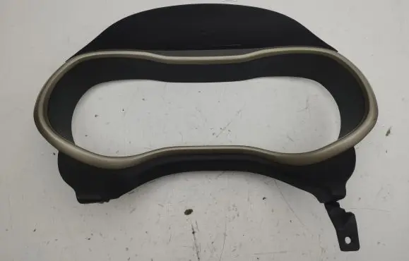 Jeep Cherokee Dashboard trim 2448292LS5