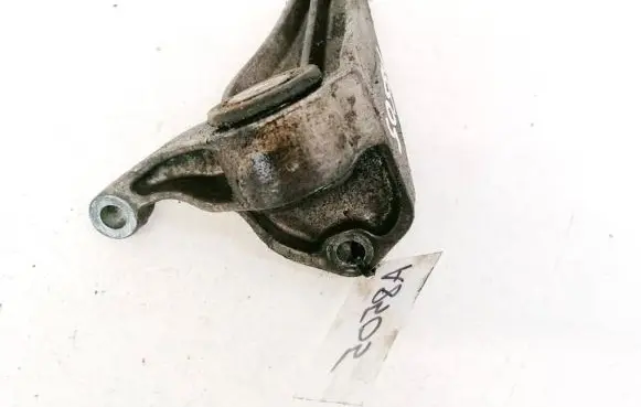 Volvo S40 Engine mount bracket 3M516P093AE 3M51-6P093-AE