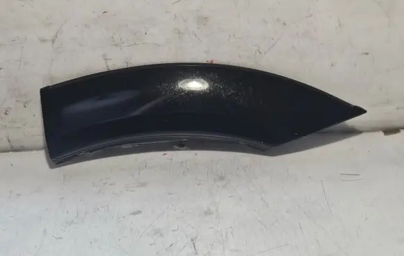 Mitsubishi Pajero Rear arch trim MR478749