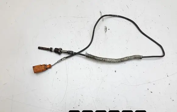 Volkswagen Golf V Exhaust gas temperature sensor 03g906088d