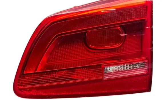 Volkswagen Touran II Tailgate rear/tail lights 176452 176443