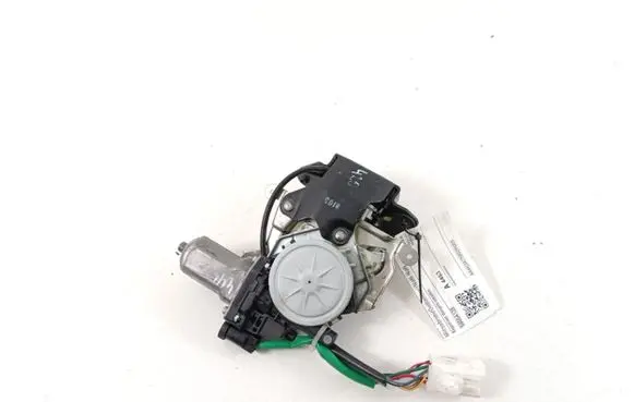 Loading door lock