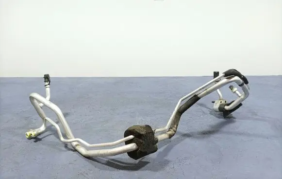 Volvo XC60 Air conditioning (A/C) pipe/hose 6G9N-19D738-CD