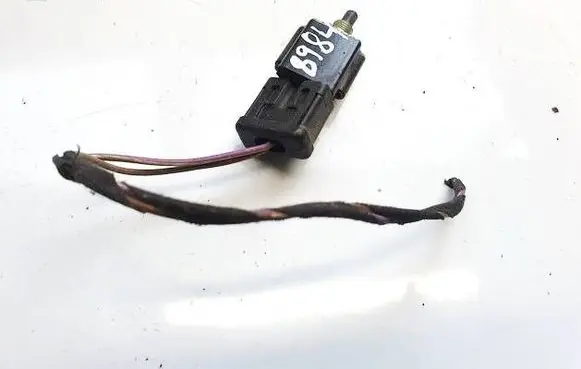 Mercedes-Benz Sprinter W901 W902 W903 W904 Brake pedal sensor switch 0045451814 03805930
