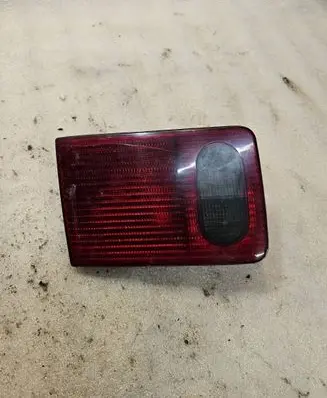 Audi A8 S8 D2 4D Tailgate rear/tail lights 4D0945093C