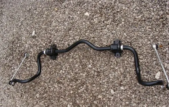 Toyota RAV 4 (XA50) Front anti-roll bar/sway bar 2535500