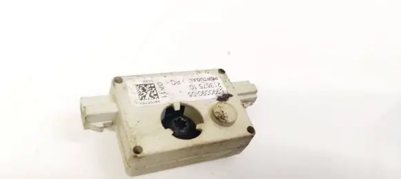 Antenna control unit