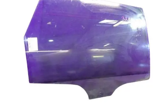 Citroen C5 Front door window glass four-door 
