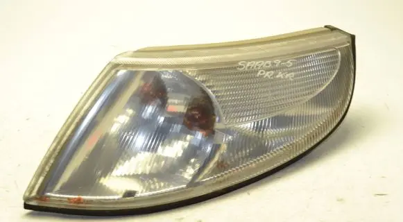 Saab 9-5 Front indicator light 11420102 4912515 TRN10