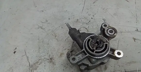 Vacuum pump