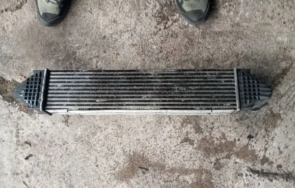 Volvo V70 Intercooler radiator 6G919L440DD