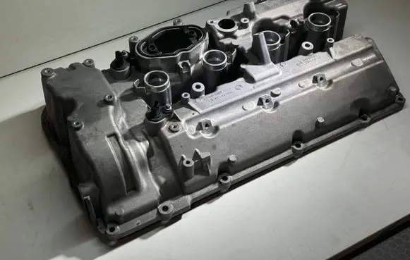 BMW X5 F15 Rocker cam cover 7629995