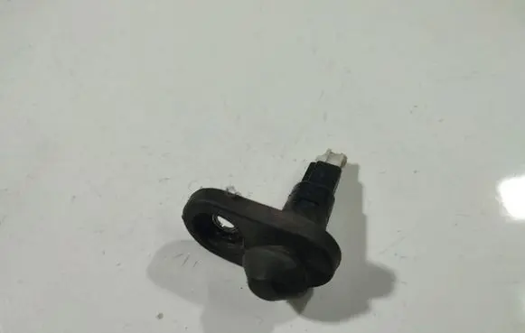 Toyota Avensis Verso Front door sensor 