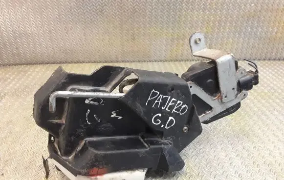 Mitsubishi Pajero Rear door lock MR349288