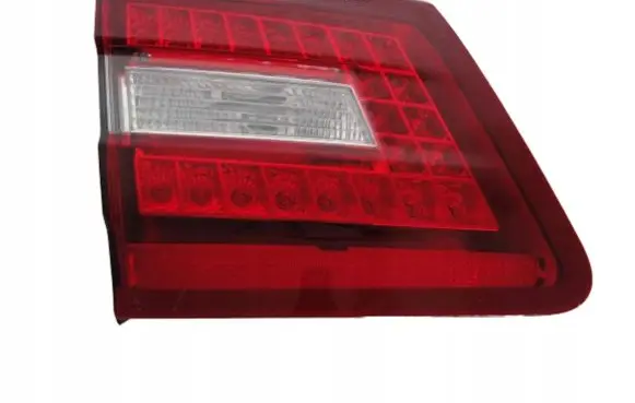 Mercedes-Benz E W212 Tailgate rear/tail lights A2128200964