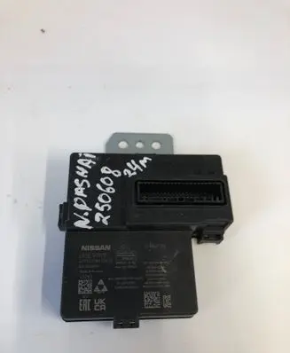 Nissan Qashqai J12 Keyless (KESSY) go control unit/module 285e16rr1e