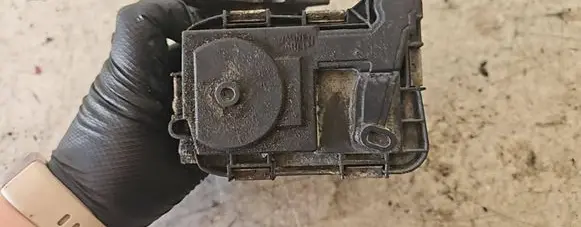 Opel Combo D Throttle body valve 55213019