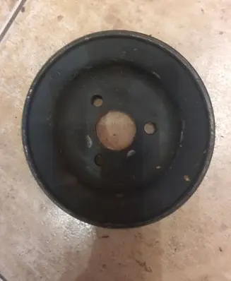 Volkswagen PASSAT B5.5 Power steering pump pulley 058145255e