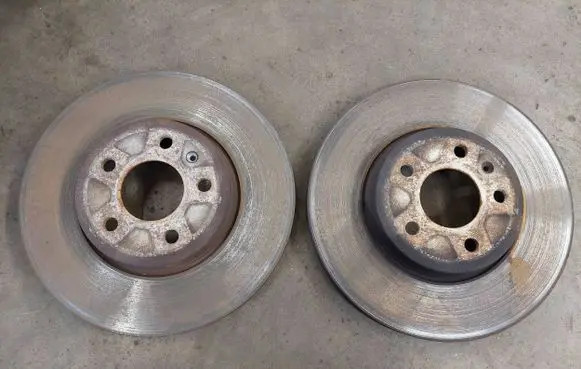 Audi A4 S4 B8 8K Front brake disc