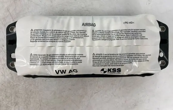 Volkswagen Jetta USA Passenger airbag 17A880204G