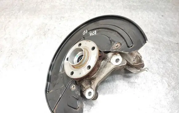 Polestar 2 Front wheel hub spindle knuckle 31681838