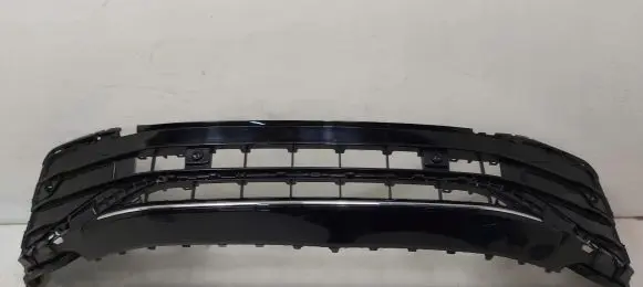 Volkswagen Tiguan Front bumper lower grill 5NA853677Q
