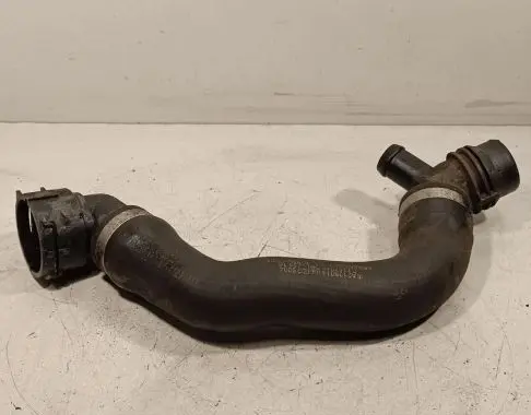 Mercedes-Benz E W213 Engine coolant pipe/hose A2135014100