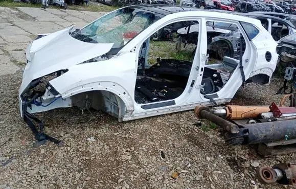 Hyundai Tucson TL Front quarter panel