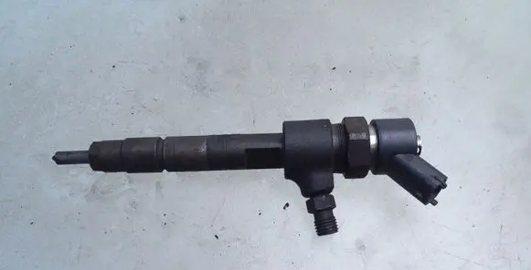 Alfa Romeo 147 Fuel injector 0445110068
