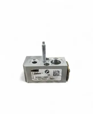 BMW i4 Air conditioning (A/C) expansion valve 7951456