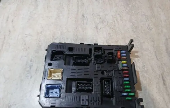 Citroen C4 Grand Picasso Comfort/convenience module 28120836