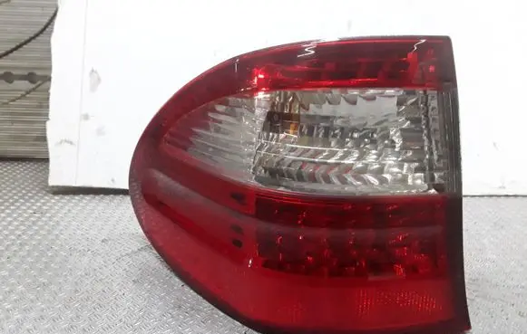 Rear/tail lights