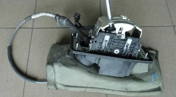 Audi A8 S8 D3 4E Gear shifter/selector 4E1713041BE