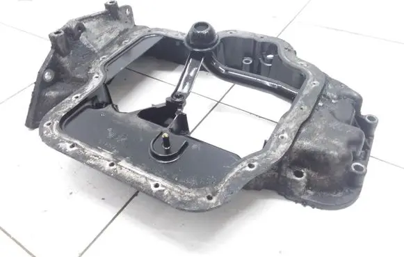 Oil sump