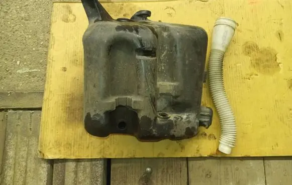Citroen C4 I Windshield washer fluid reservoir/tank 78662B0103 9656580780