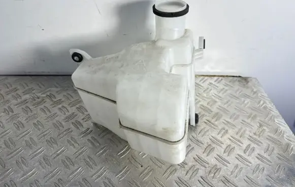 Lexus RC Intake resonator 1789336110