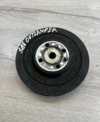Mitsubishi Outlander Crankshaft pulley