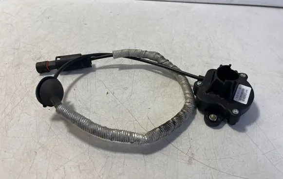 Audi Q7 4M Gear shift cable linkage 4M1713035B