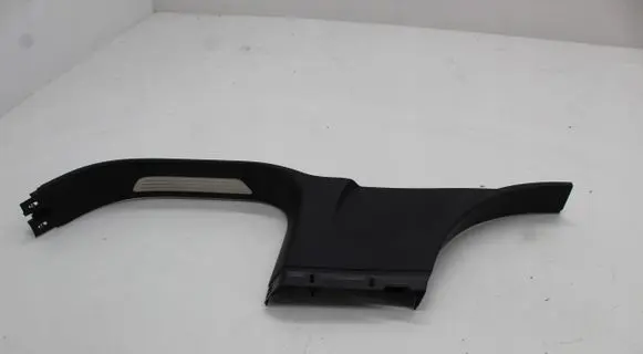 Volkswagen Touareg II (B) pillar trim (bottom) 7P0853370B