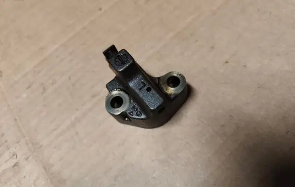 Jeep Cherokee III KJ other engine part 
