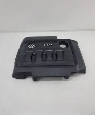 Volkswagen PASSAT B8 Engine cover (trim) 03N103925