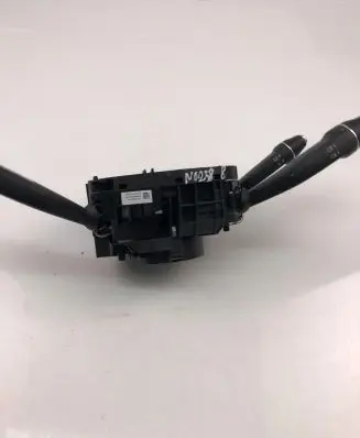 Mercedes-Benz C W205 Indicator stalk 1009097809