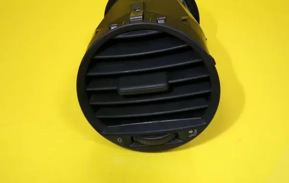 Volkswagen Caddy Dashboard side air vent grill/cover trim 2K0819703B